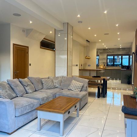 הרן ביי Broadway Beach Home With Hot Tub מראה חיצוני תמונה