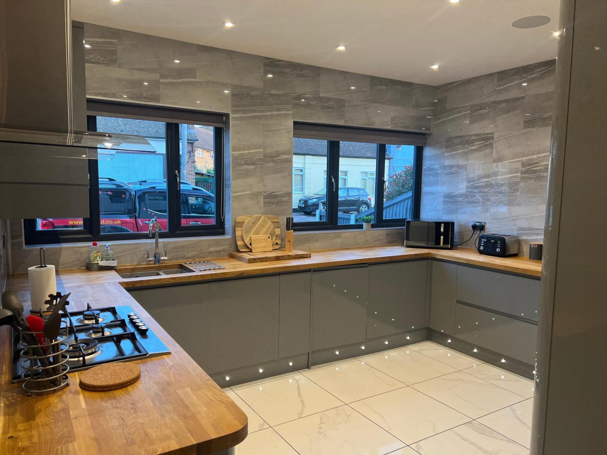 הרן ביי Broadway Beach Home With Hot Tub מראה חיצוני תמונה