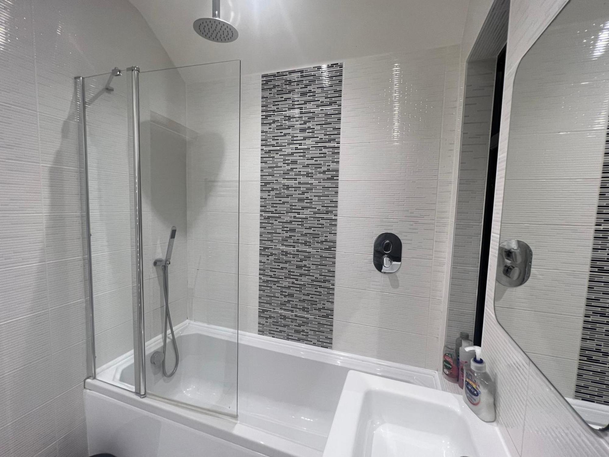 הרן ביי Broadway Beach Home With Hot Tub מראה חיצוני תמונה